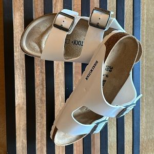 COPY - Size 39 Birkenstocks white